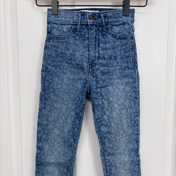 Blue Floral Skinny Jeans | Abercrombie Kids Size 10 - Picture 3 of 10